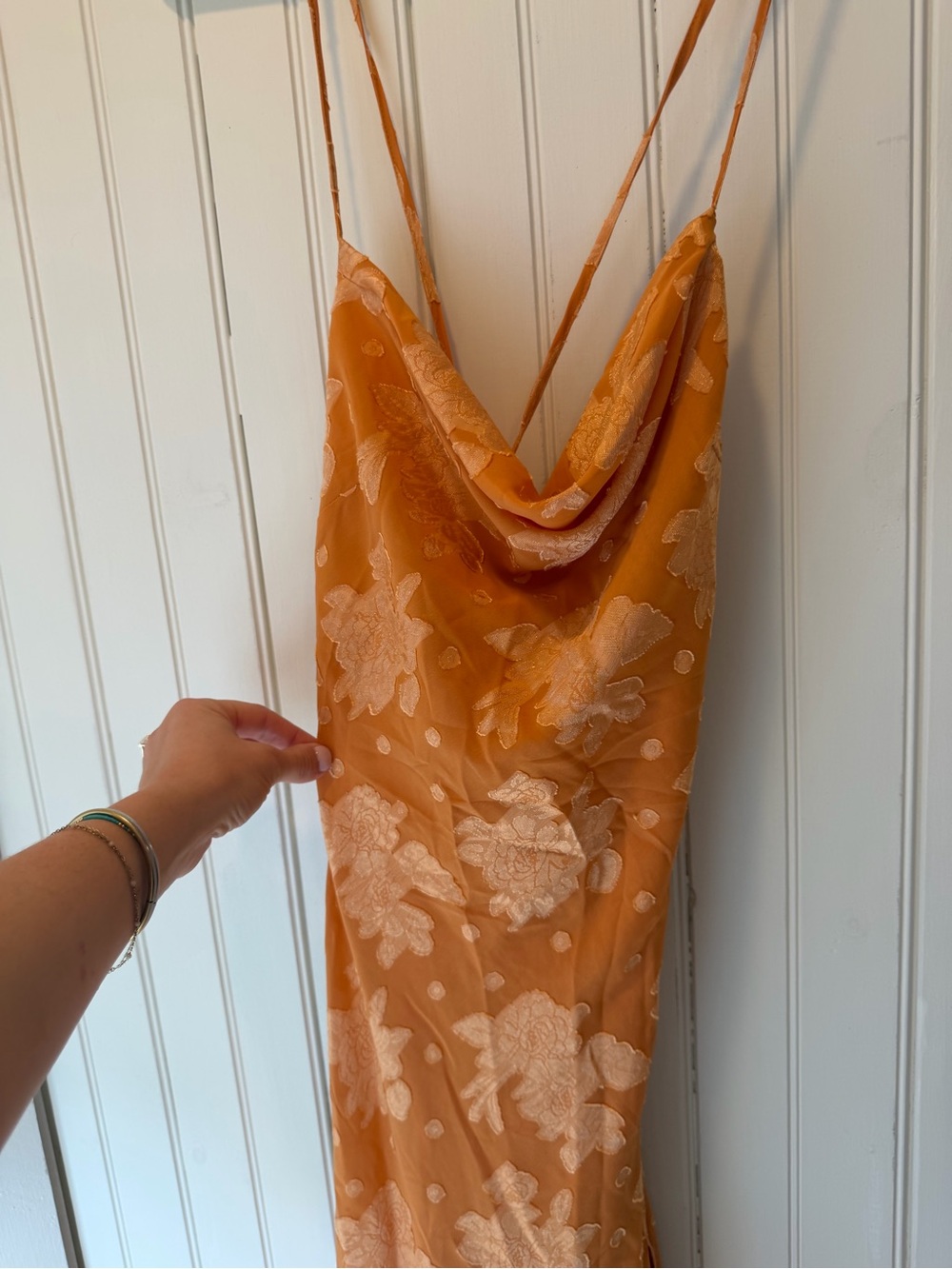 Hello Molly ‘DRINKS ON ME MIDI DRESS ORANGE’ - Picture 4 of 7